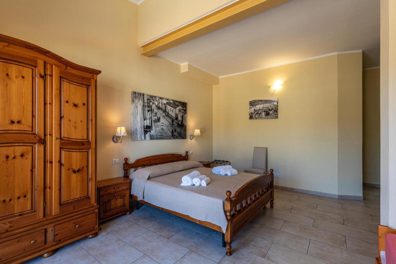 לינה וארוחת בוקר וילסימיוס Casa Tacconi מראה חיצוני תמונה